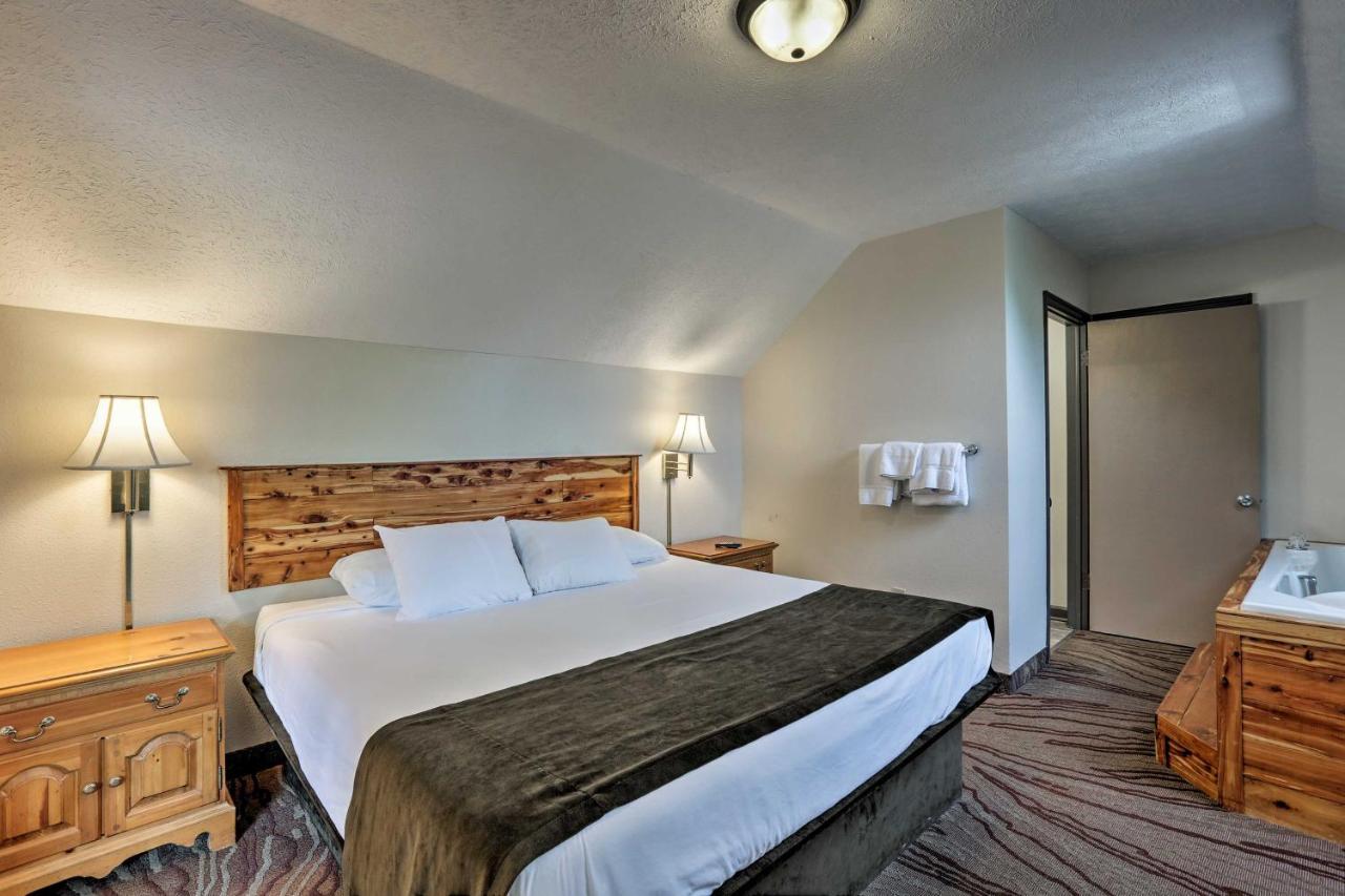 Burkesville Apt With Deck, Views And Pool Access! Exteriör bild