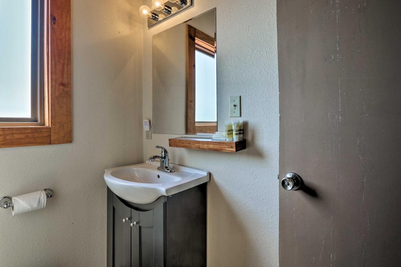 Burkesville Apt With Deck, Views And Pool Access! Exteriör bild